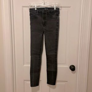 Abercrombie & Fitch black Simone high rise super skinny jeans size 00/24 SHORT